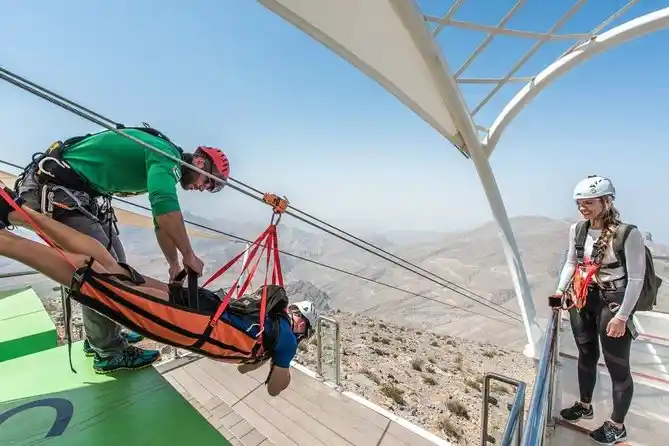 jebel jais zipline ride